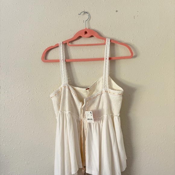 SOLD - Picture 4 of 8